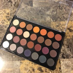 BH Cosmetics Modern Neutrals Palette